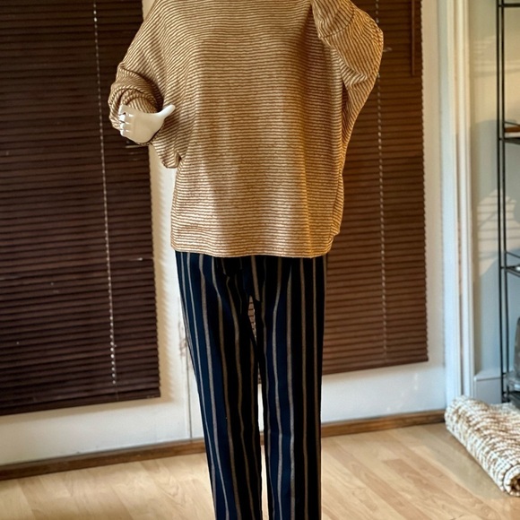 Out from  Under sweater . - Picture 3 of 6